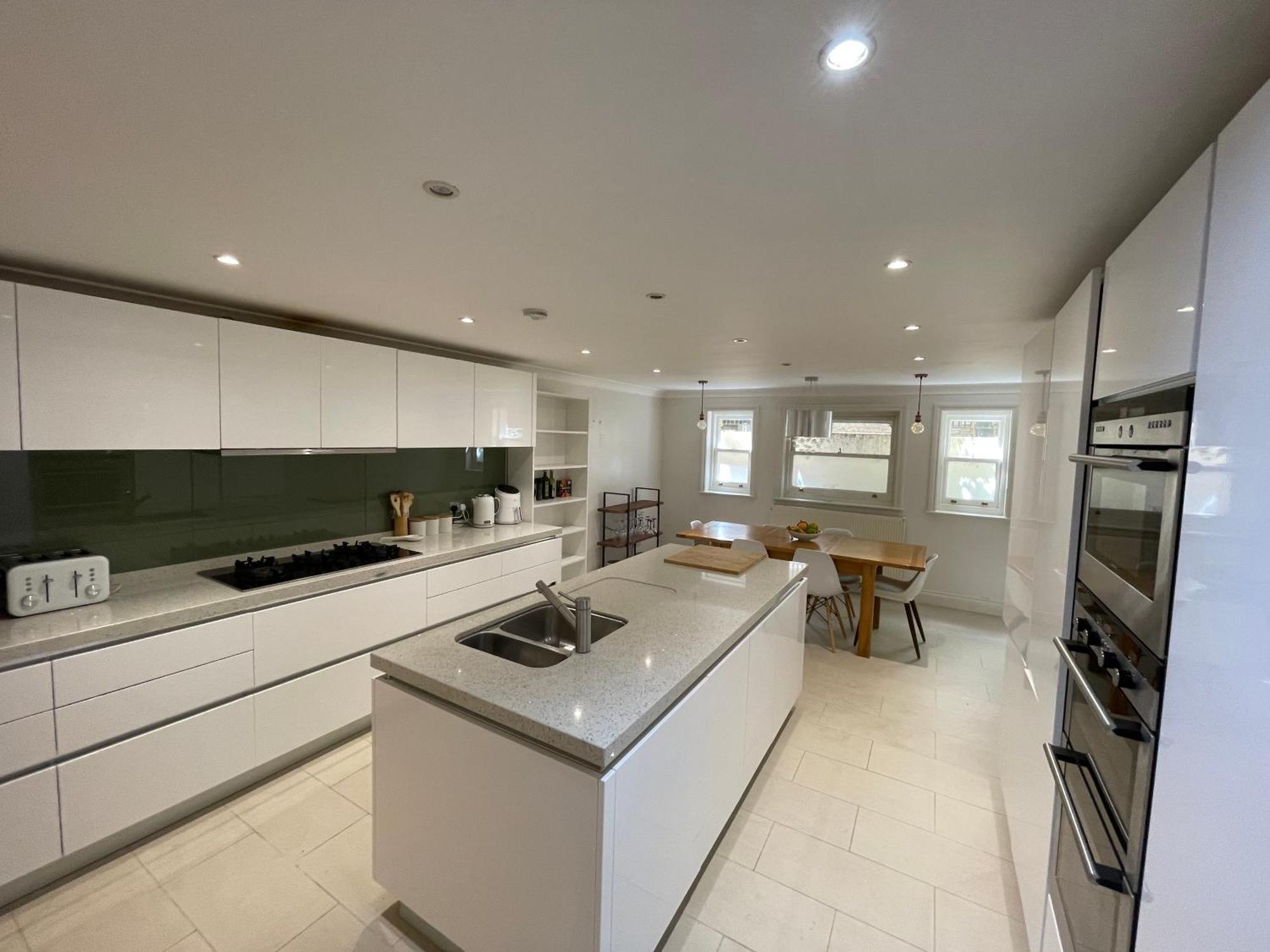 5 Bed House - Fancy - Sleep Up To 12 - Central London Eksteriør bilde