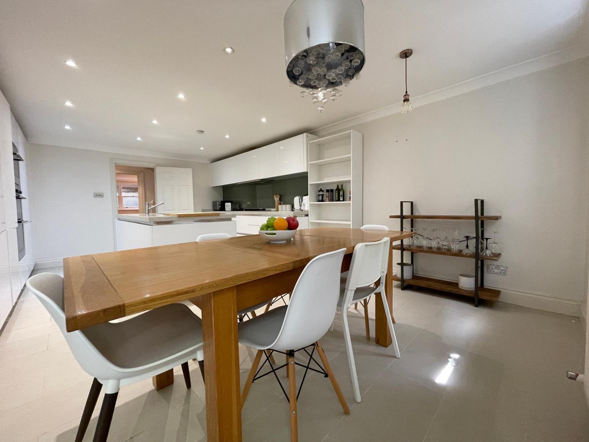5 Bed House - Fancy - Sleep Up To 12 - Central London Eksteriør bilde