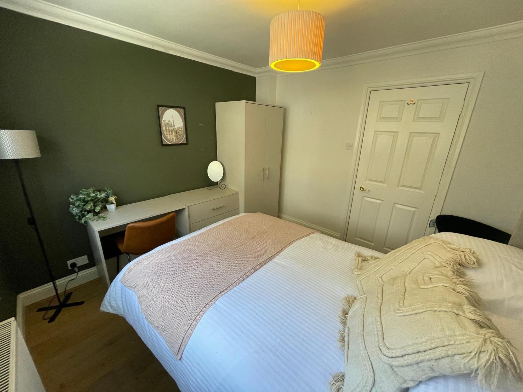 5 Bed House - Fancy - Sleep Up To 12 - Central London Eksteriør bilde